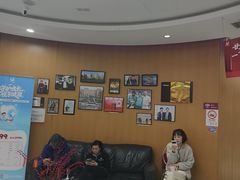 -雅悦齿科(顾村公园店)