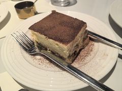 -静香HOUSE·全时段融合餐厅(七星欢乐颂店)