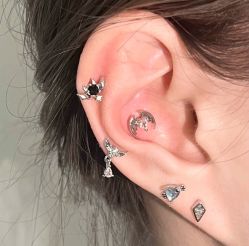 -AI艾耳·专业手工耳洞·穿孔美学馆