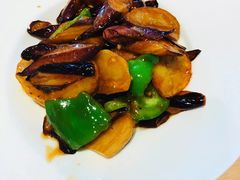 地三鲜-关东小磨东北菜(上海长风大悦城店)