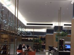 -红鼎豆捞·非遗鲍皇汤火锅(宝丰路店)