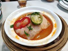 喜势首创冬阴功汤温泉虾饺皇-喜势点·糖沙翁手工茶点·本地人茶居(永庆坊店)