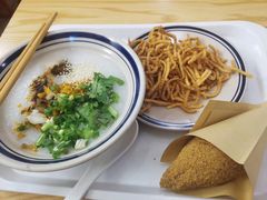 -正南齐北·老街糯米团(洪崖洞店)