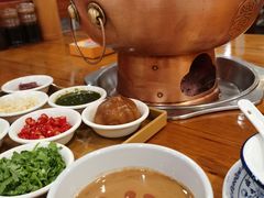老北京芝麻酱-乐宴·老北京铜火锅(桂庙店)
