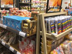 零售区-良品铺子(大唐西市店)