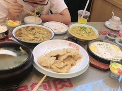 -英兰朝族饭店·英兰锅包肉(佳园路店)