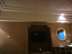 -南京双门楼宾馆(盐仓桥地铁站阅江楼店)