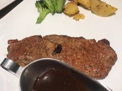 -必胜客(欧亚卖场店)