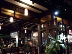 -Dash Teak House