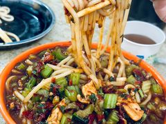 鸡肉炒米粉-玲玲米粉·新疆现炒米粉(大十字总店)