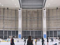 -冰纷万象滑冰场(深圳万象城店)