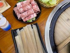 -曹丞相·地锅鸡·地锅鱼(武林店)