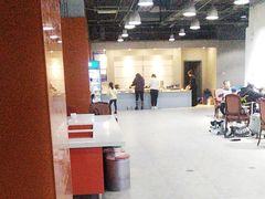 -乔波室内滑雪场