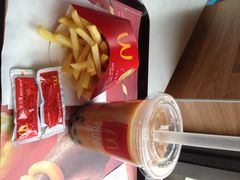 黑芝麻珍珠奶茶，中薯-麦当劳(杨高南路店)