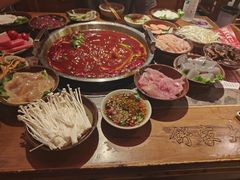 -舒家大院重庆老火锅(纪念塔店)