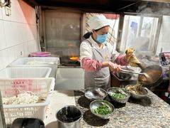 -正宗杨记普洱酸醋米线(总店)