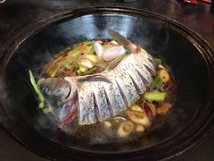 -崔记生活·铁锅炖鱼粘卷子(总店)
