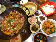 -富正毅三下锅·湘西韵味(天门山索道店)