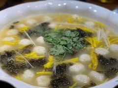 酸辣鱼丸汤-船尚小镇(武清下朱庄店)
