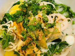 -阿上阿上麻辣香锅&麻辣烫(朝阳蓝色港湾店)