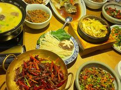 干锅酱板鸭-Karaiya辣屋湖南料理·隐泉旗下(嘉里中心店)