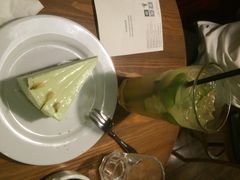 iphone_upload_pic-雕刻时光咖啡馆(交大店)