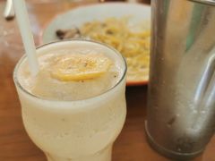 -Cha Cha's Beach Cafe