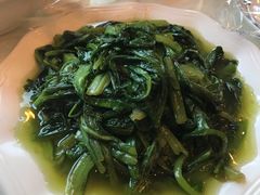 清炒油麦菜-鑫巴蜀小镇 · 水煮鱼专研店(玉桥店)