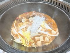 -东北农家院·铁锅炖(莘庄店)