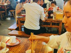 -冶建镜子·老南昌大排档·江西虾王(总店)