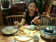 -蜜桃餐厅·伴山(绿宝广场店)