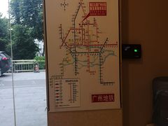 -窝趣公寓(广州永福黄花岗地铁站店)