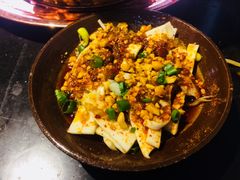 -巴四老城区炭火蛙锅(张江店)
