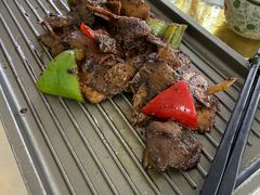 -天天向上素食餐厅(五台山店)