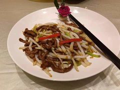 菊花芯炒牛柳-锦粤宫·精致粤菜(深圳北站店)