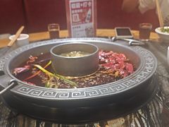 -杨肥肠火锅大排档(火车站花园店)