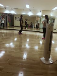 点击看大图 -Hyun极炫舞蹈