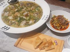 -渔语鱼新川菜Bistro(万象天地店)