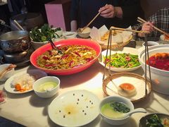-初蓉丨遇见新川菜(亲贤街荣耀店)