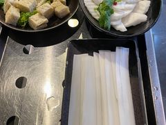 -重庆九记老火锅(广场店)
