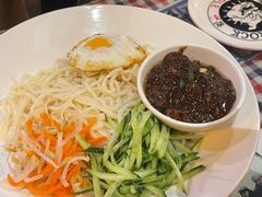 金牌蘑菇肉酱面-鼓楼吃面·肉啃肉(南锣鼓巷店)