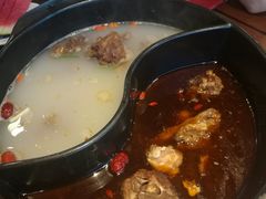 -亿诣蝎府炸酱面羊蝎子火锅(酷车小镇店)