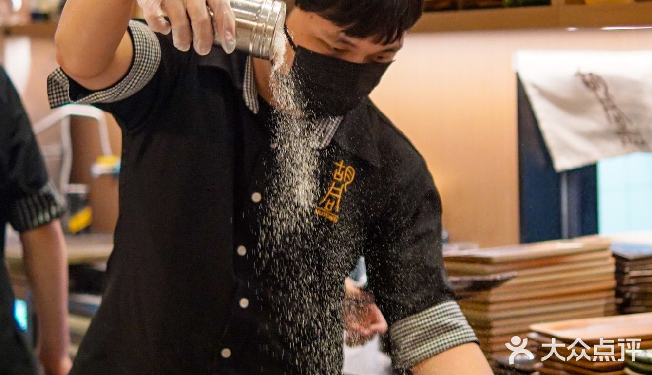 这么霸气的牛舌真的把我吸引到了