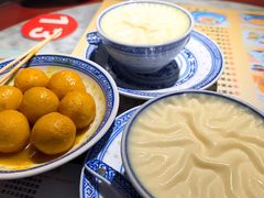 -广信牛奶甜品世家(万象城店)