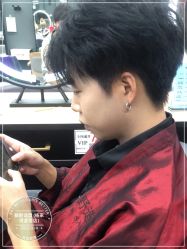 -藤野造型烫发染发