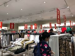 -H&M(星河城店)