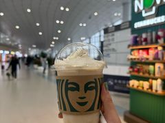 -星巴克(昆明机场III店)