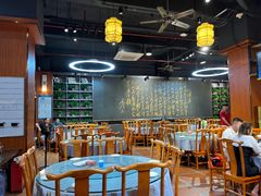 大堂-湘满天下湖南山水主题餐厅(凤凰店)