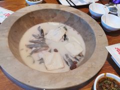 -云中鱼蒸汽石锅鱼(川沙百联店)