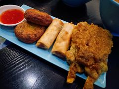 混合开胃拼盘-URBAN SOI Thai Kitchen乐泰料理(长乐路店)